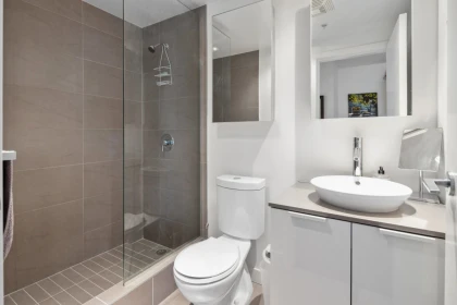 Guest Bathroom Photo of 2102 128 W Cordova Street, Vancouver, BC