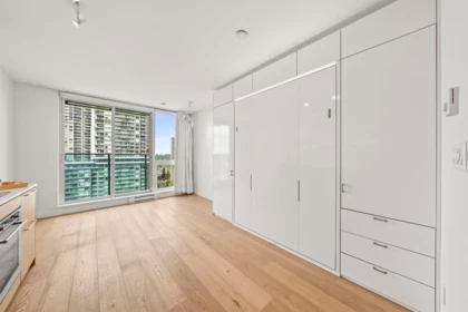 Walk-In Closet Photo of 1903 13438 Central Avenue, Surrey, BC