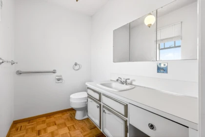 Hallway Photo of 1347 Cornell Avenue, Coquitlam, BC