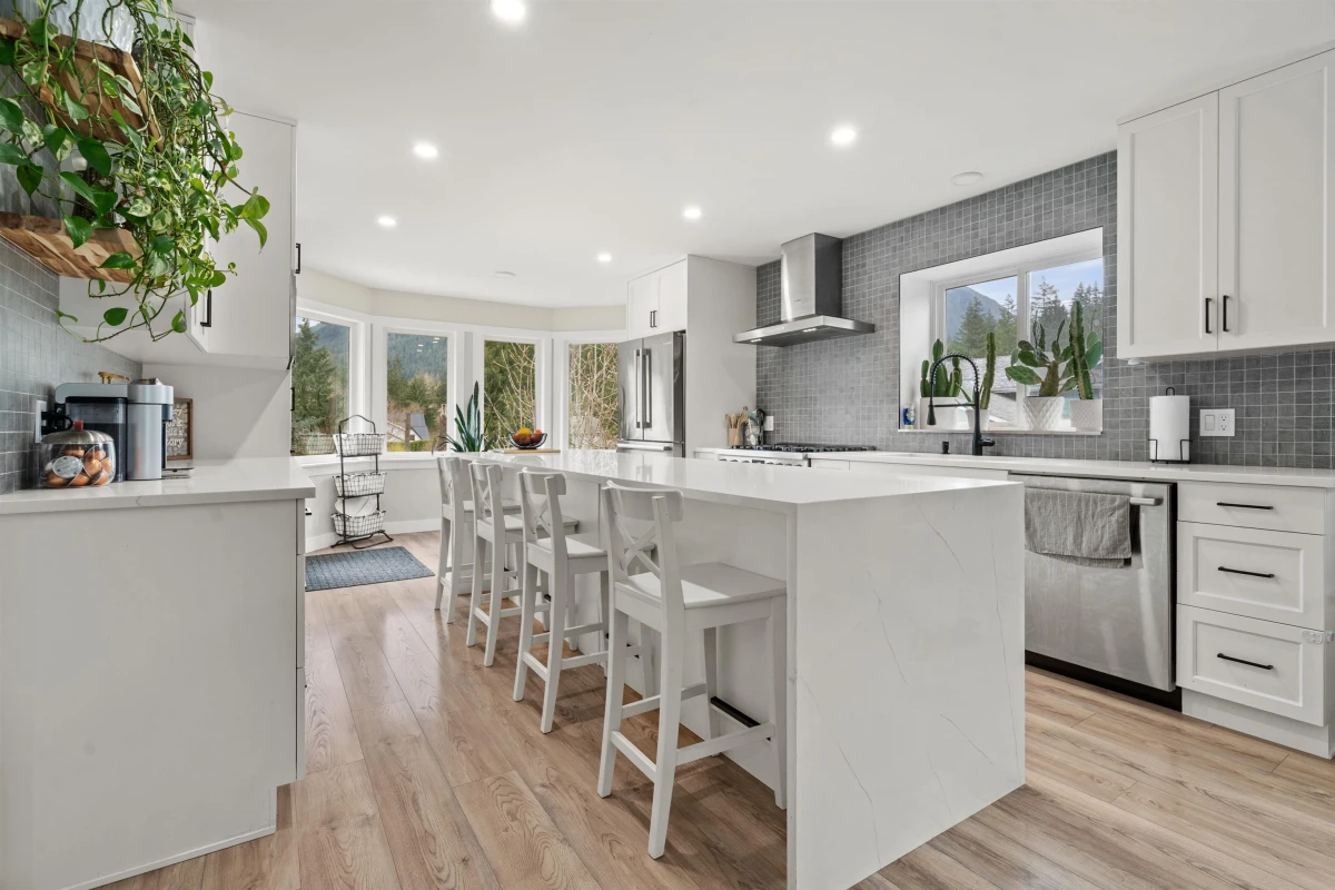 Dining Area Photo of 65644 Gardner Drive, Hope, BC