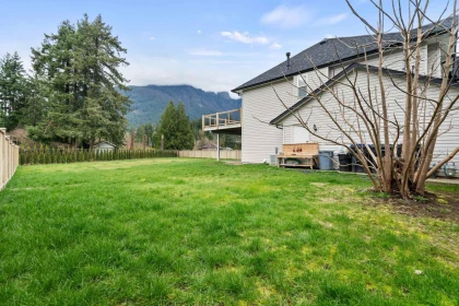 Garden / Landscaping Photo of 65644 Gardner Drive, Hope, BC