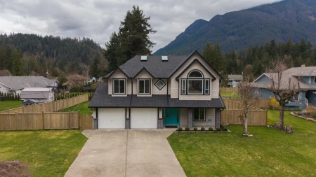 Outdoor Kitchen Photo of 65644 Gardner Drive, Hope, BC