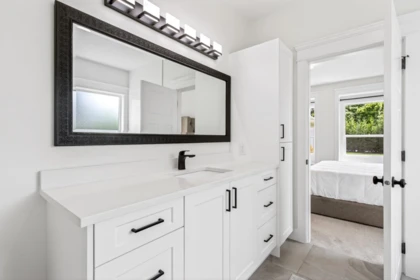Primary Bathroom Photo of 22872 76a Avenue, Langley, BC