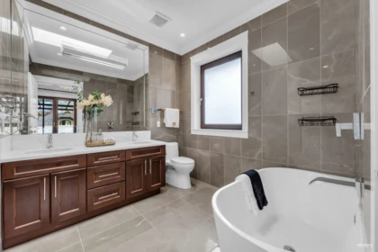 Hallway Photo of 2149 W 46th Avenue, Vancouver, BC
