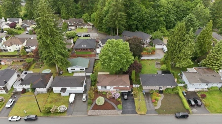 Outdoor Kitchen Photo of 3963 Sefton Street, Port Coquitlam, BC