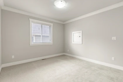 Hallway Photo of 2112 Merlot Boulevard, Abbotsford, BC