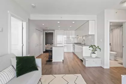 Breakfast Nook Photo of 3205 2388 Madison Avenue, Burnaby, BC