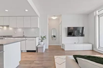 Kitchen Photo of 3205 2388 Madison Avenue, Burnaby, BC
