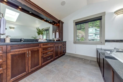 Hallway Photo of 41155 Rockridge Place, Squamish, BC