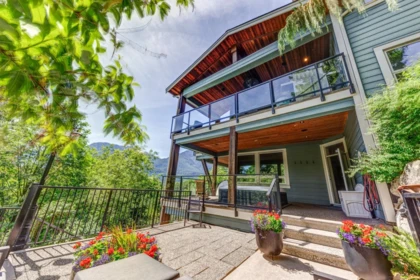 Swimming Pool Photo of 41155 Rockridge Place, Squamish, BC