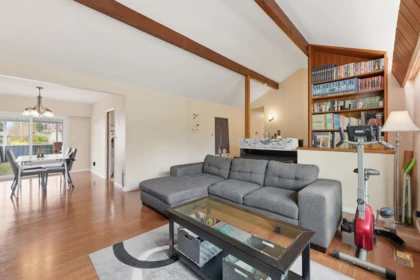 11936 Wicklow Way, Maple Ridge, BC, Maple Ridge — Single Family Residence for sale