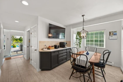 Breakfast Nook Photo of 5982 243 Street, Langley, BC