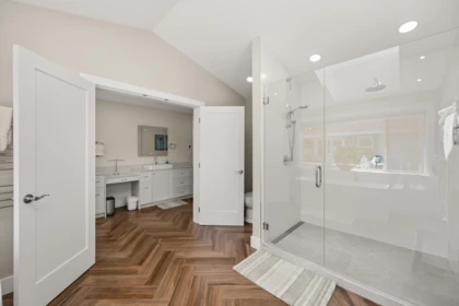 Hallway Photo of 5982 243 Street, Langley, BC