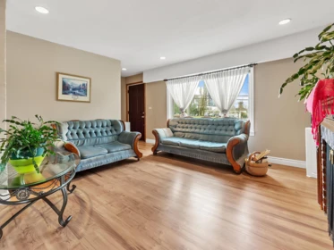 Breakfast Nook Photo of 13627 Hilton Road, Surrey, BC