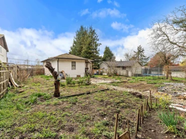 Garden / Landscaping Photo of 13627 Hilton Road, Surrey, BC