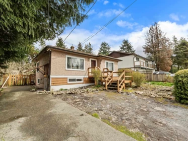 Outdoor Kitchen Photo of 13627 Hilton Road, Surrey, BC