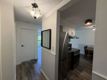 208 1045 Howie Avenue, Coquitlam, BC, Coquitlam — Apartment/Condo for sale