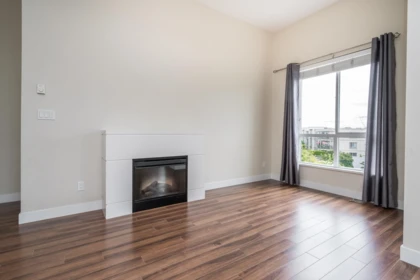 Powder Room Photo of 407 15850 26th Avenue, Surrey, BC
