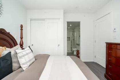Mudroom Photo of 1409 520 Como Lake Avenue, Coquitlam, BC