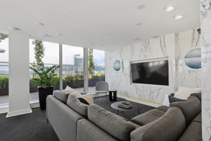 Fitness Center Photo Near 2607 1111 Richards Street, Vancouver, BC
