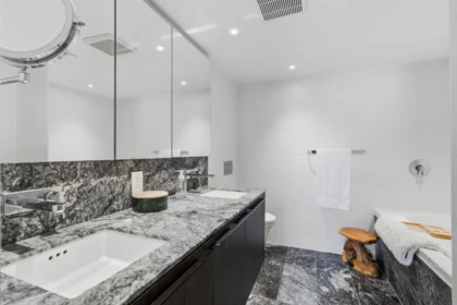 Hot Tub / Spa Photo of 2607 1111 Richards Street, Vancouver, BC