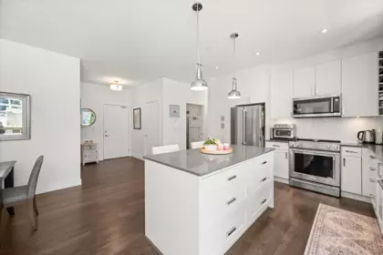 Breakfast Nook Photo of 416 16380 64 Avenue, Surrey, BC