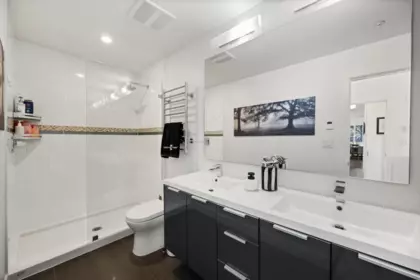 Mudroom Photo of 416 16380 64 Avenue, Surrey, BC
