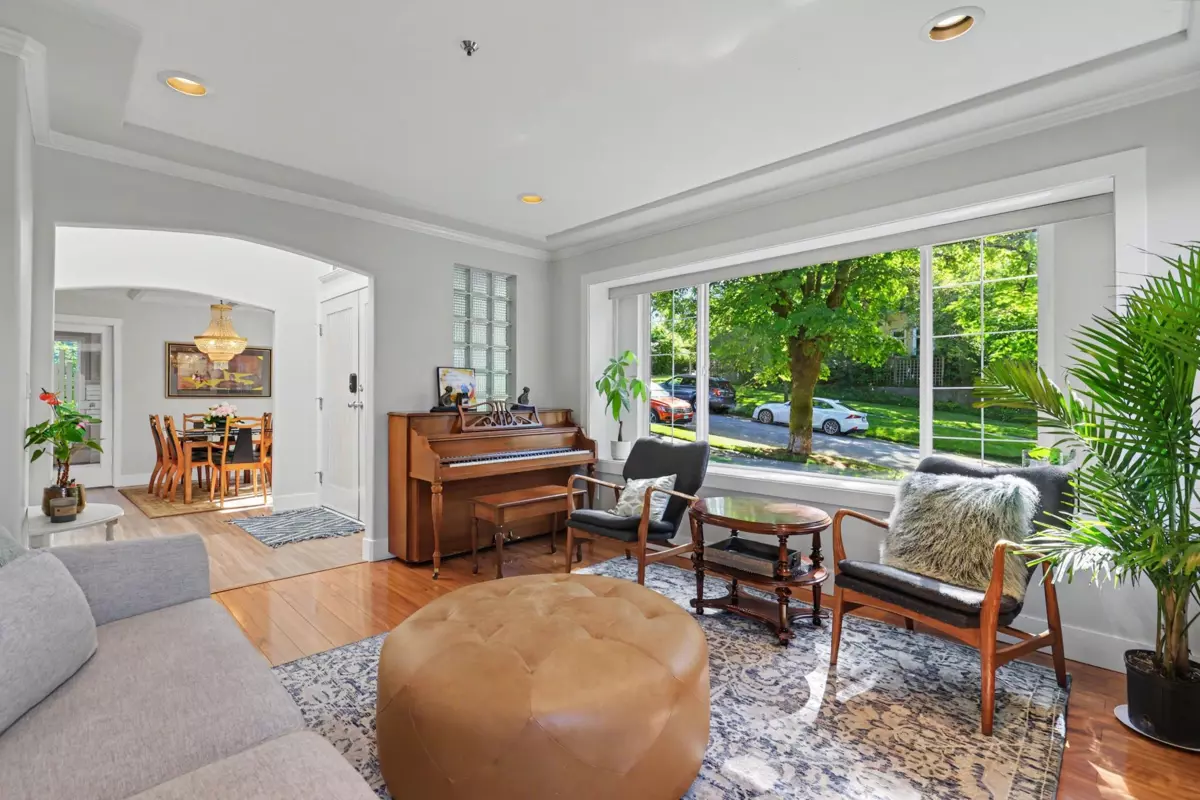 Family Room Photo of 588 N Kaslo Street, Vancouver, BC