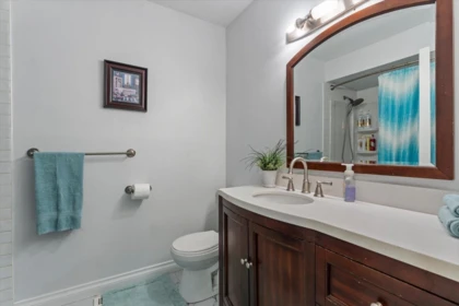 Laundry Room Photo of 3222 Comox Court, Abbotsford, BC