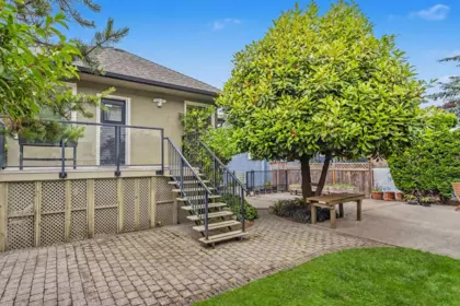 Garage Interior Photo of 4072 Ontario Street, Vancouver, BC