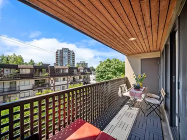 Laundry Room Photo of 210 141 W 13th Street, North Vancouver, BC