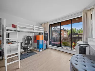 Loft / Bonus Room Photo of 210 141 W 13th Street, North Vancouver, BC