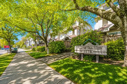 Hot Tub / Spa Photo of 26 7175 17th Avenue, Burnaby, BC