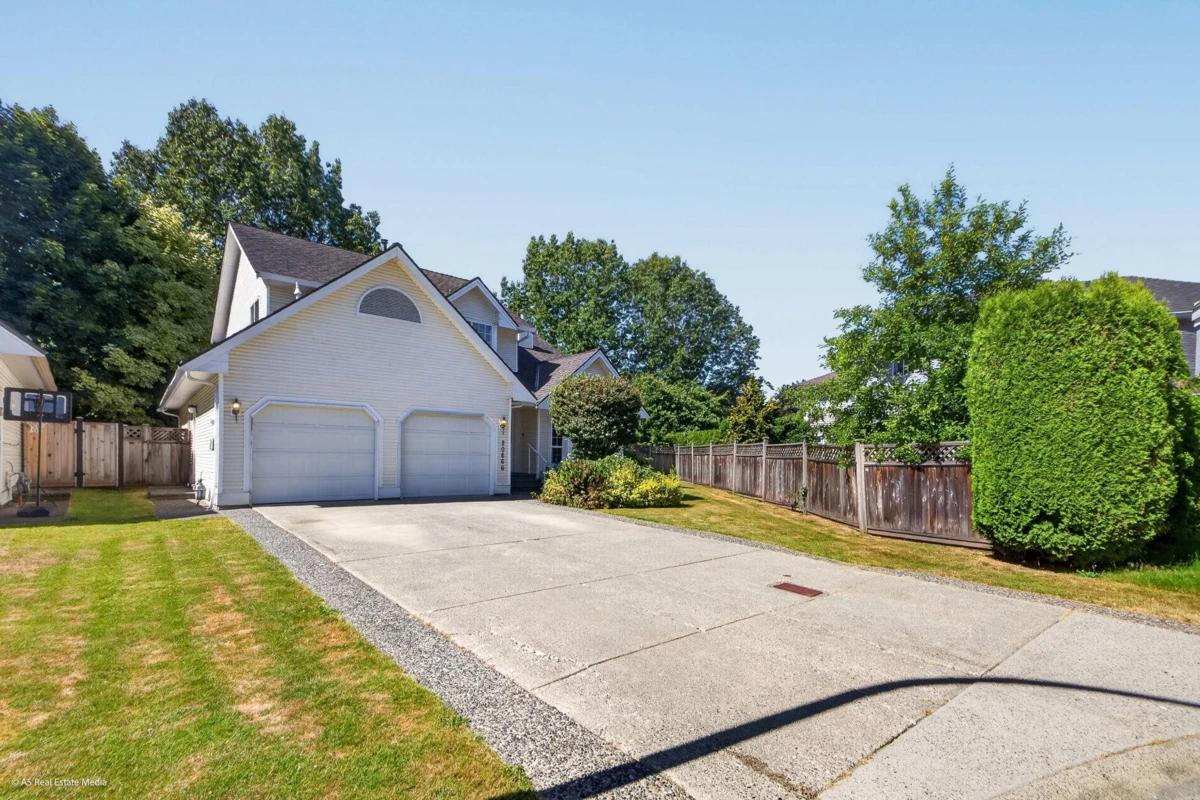 Exterior Rear Photo of 20666 90a Avenue, Langley, BC