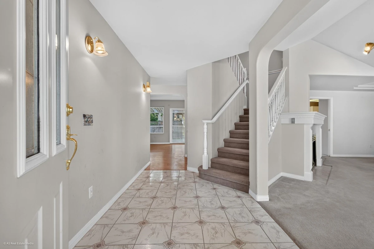 Family Room Photo of 20666 90a Avenue, Langley, BC