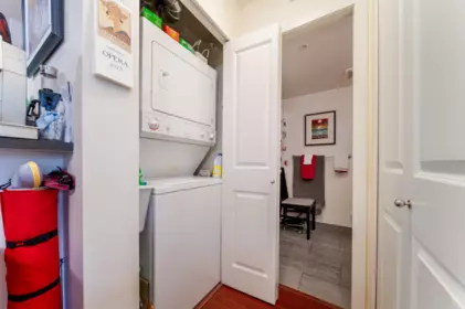 Walk-In Closet Photo of 304 1295 Richards Street, Vancouver, BC