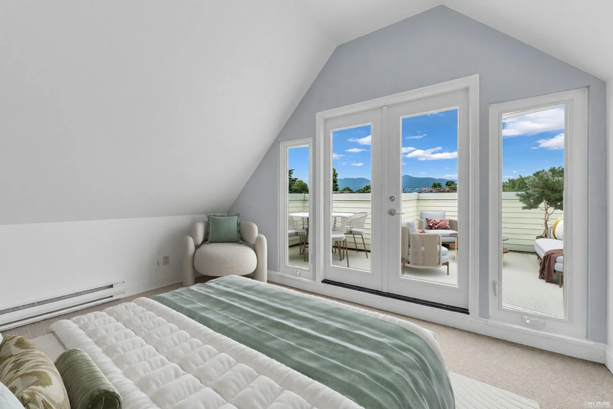 Family Room Photo of 1823 Creelman Avenue, Vancouver, BC