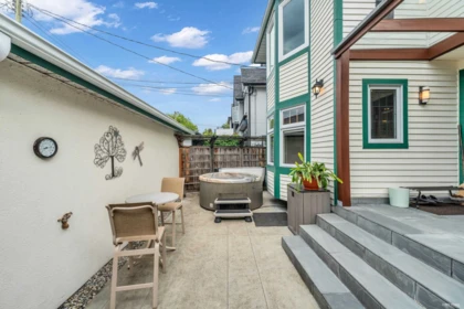 1823 Creelman Avenue, Vancouver, BC, Vancouver — Half Duplex for sale