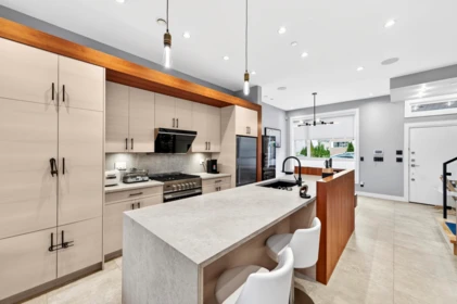 Kitchen Island Photo of 969 W 18th Avenue, Vancouver, BC