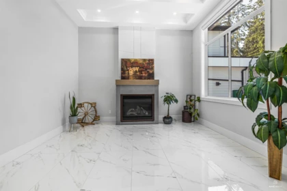 Kitchen Island Photo of 20264 27a Avenue, Langley, BC