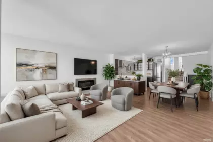 524 666 Leg In Boot Square, Vancouver, BC, Vancouver — Apartment/Condo for sale