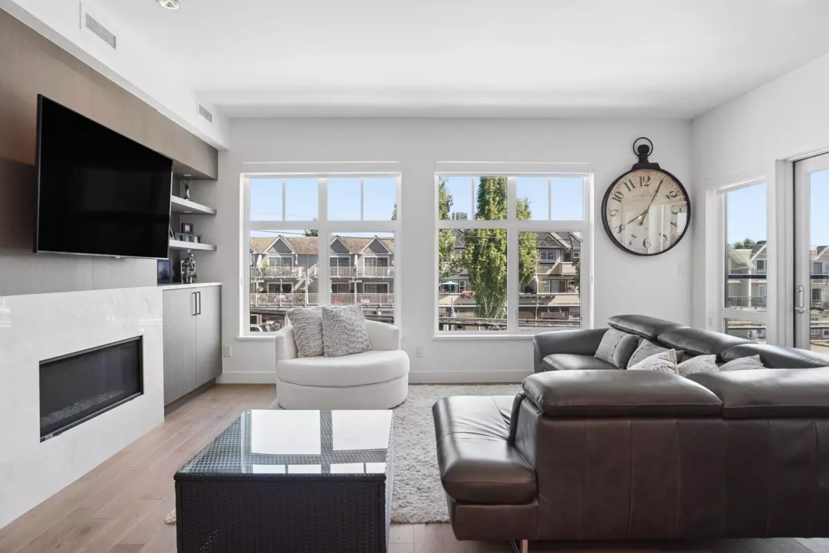 Living Room Photo of 209 12088 3rd Avenue, Richmond, BC
