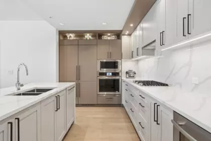 Kitchen Island Photo of 209 12088 3rd Avenue, Richmond, BC