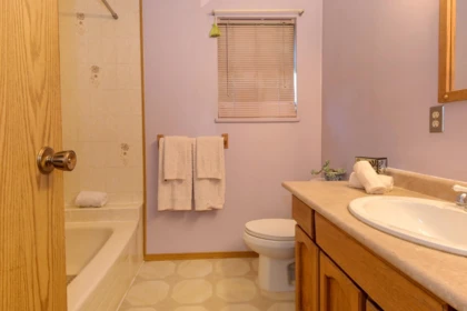 Laundry Room Photo of 8473 152 Street, Surrey, BC