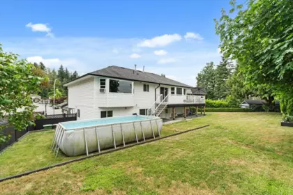 Laundry Room Photo of 34870 Cassiar Court, Abbotsford, BC