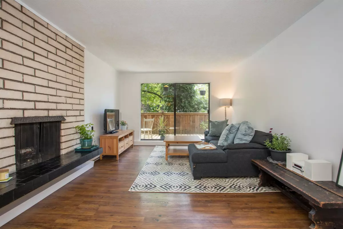 Living Room Photo of 102 1515 E 5th Avenue, Vancouver, BC