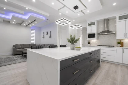 Kitchen Island Photo of 7079 194a Street, Surrey, BC