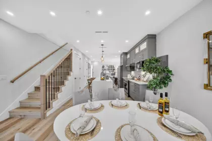 516 W 60th Avenue, Vancouver, BC, Vancouver — Half Duplex for sale