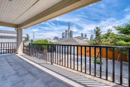 4330 William Street, Burnaby, BC, Burnaby — Single Family Residence for sale
