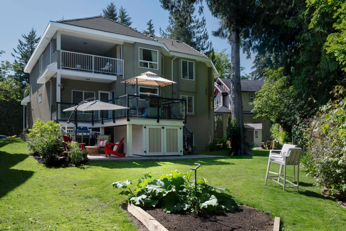 Family Room Photo of 10172 159 Street, Surrey, BC